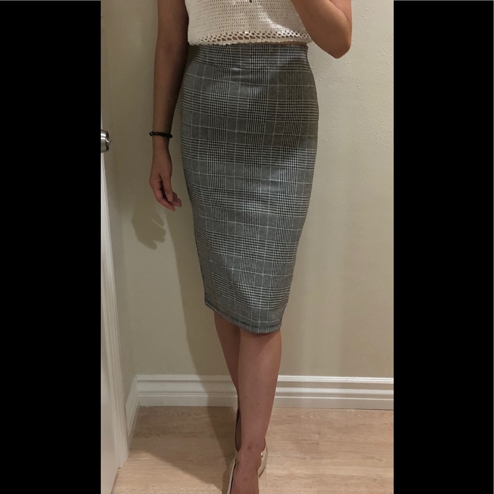 High Waisted Back Slit Houndstooth Pencil Skirt